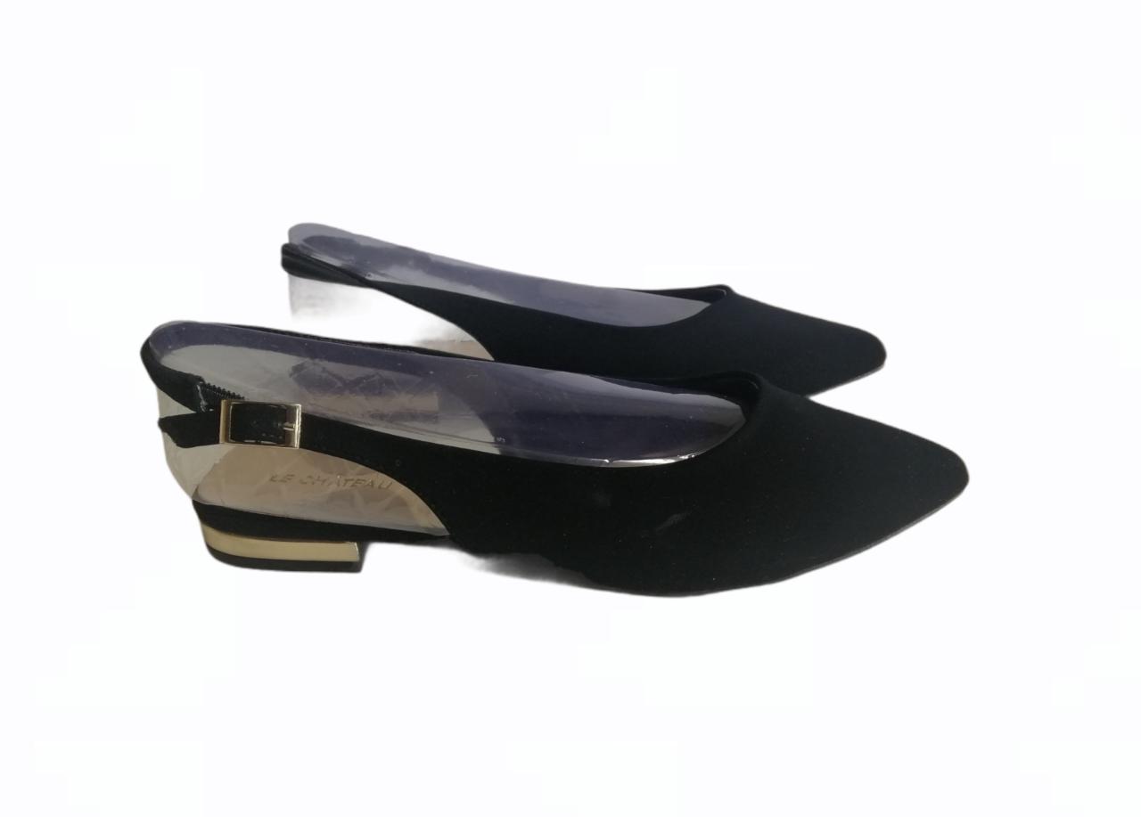 Chaussure basse ouverte en arrière
