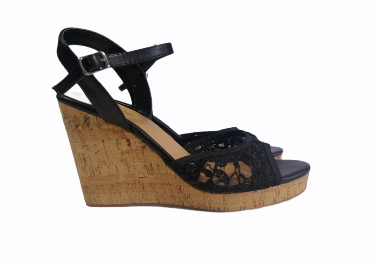 Chaussures à talons compensés type wedge noire