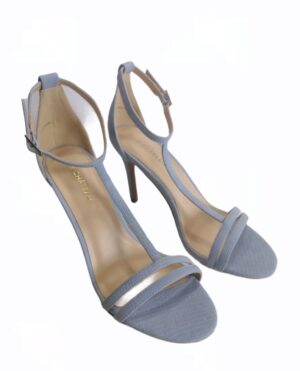 Chaussure à talons bleue claire