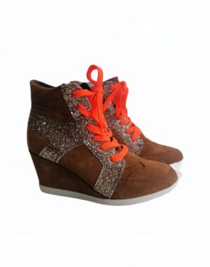 Chaussure à talons wedges lace up