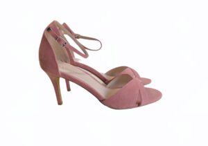 Chaussure ouverte à petits talons rose