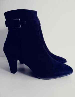 Botillon à talons en cuir
