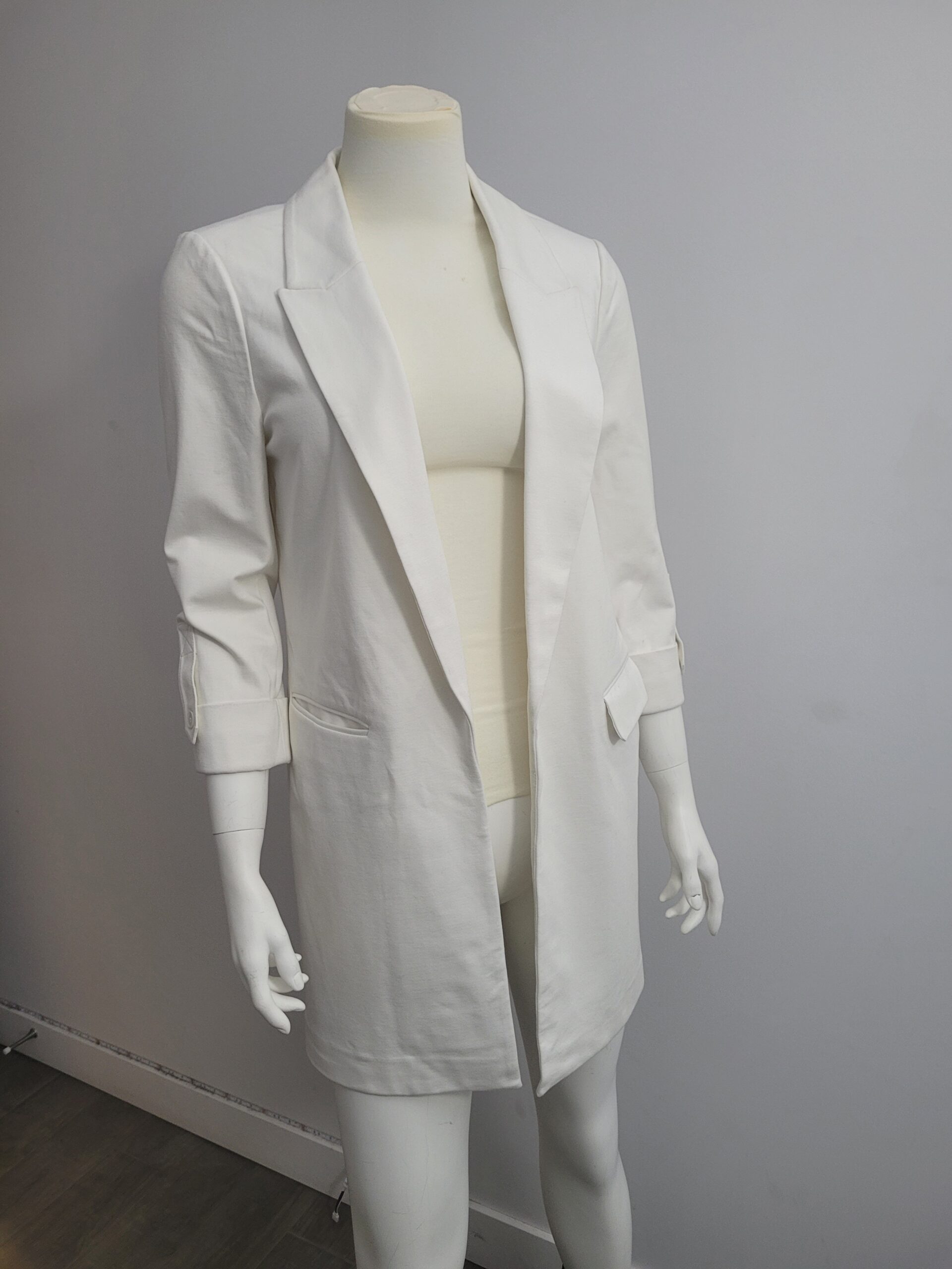 Jolie veste blanche