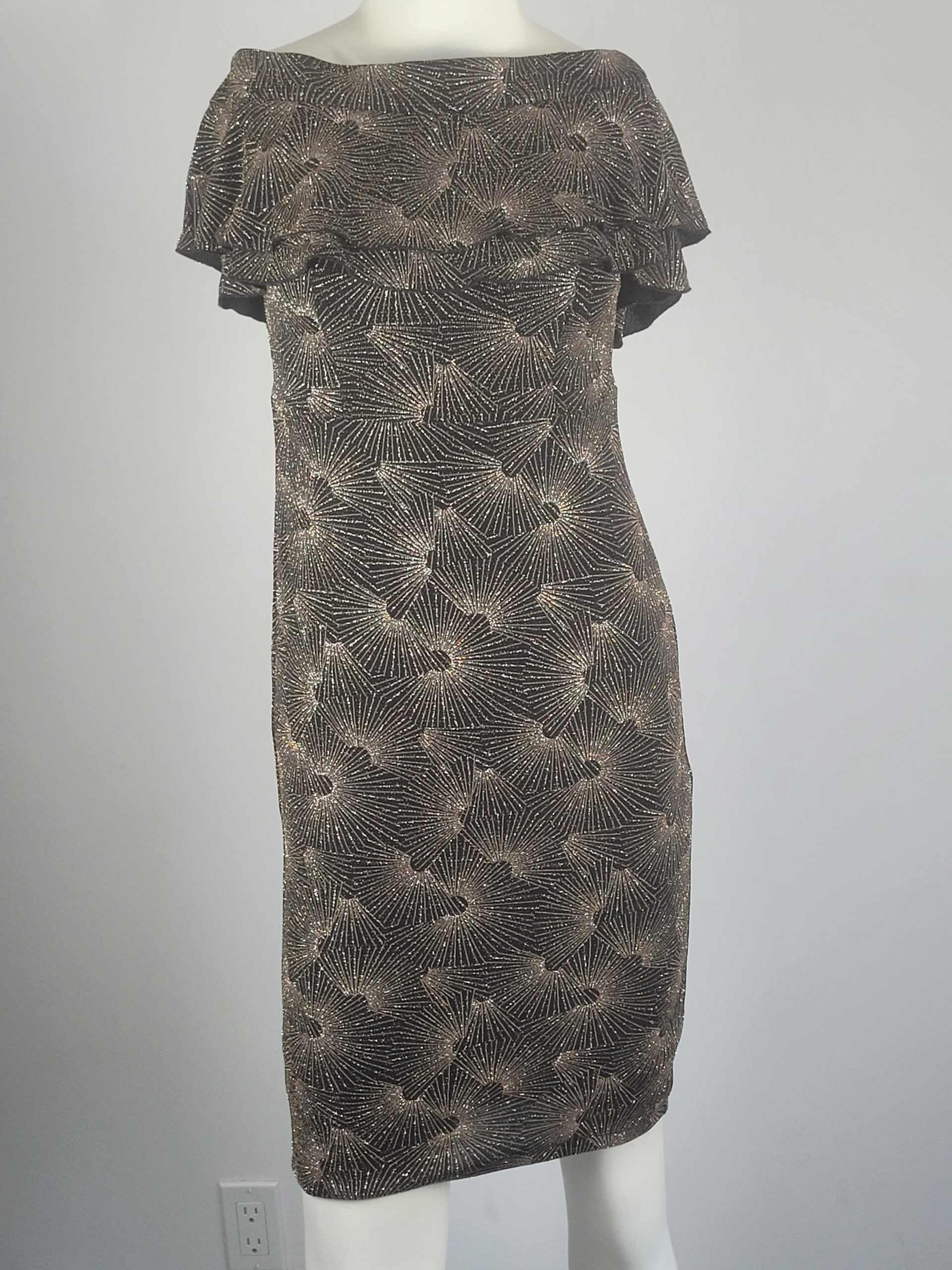 Robe à épaules dénudées