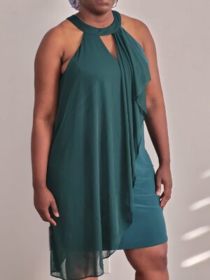 Petite robe de cocktail verte